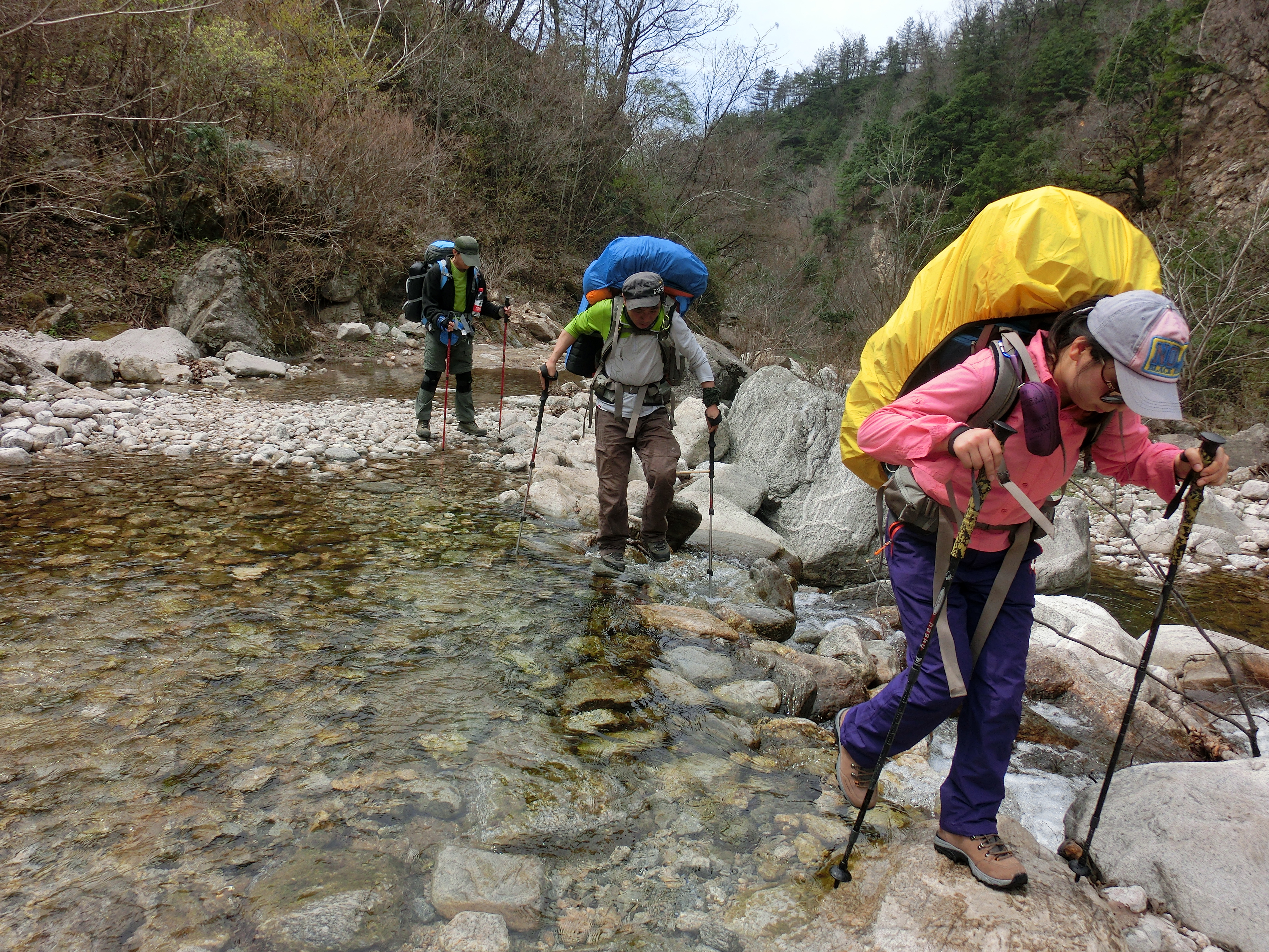 西娃娃沟穿越高冠峪深入秦岭秘境