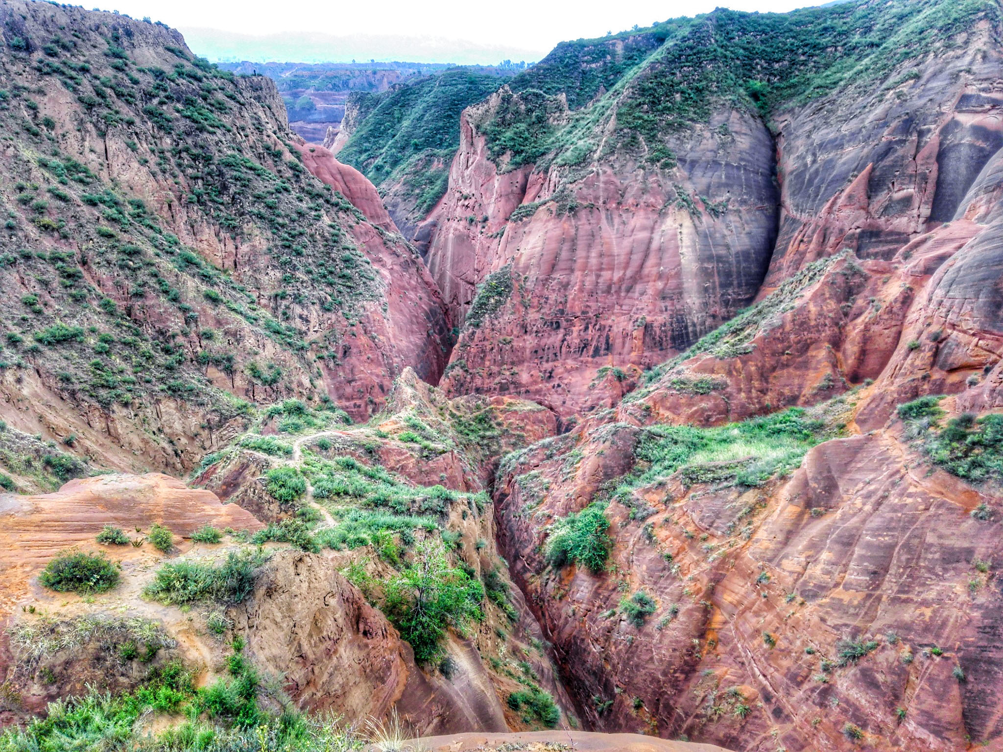 萨拉乌苏秘境行走探秘萨拉乌苏大峡谷